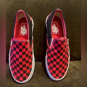 Vans Classic Slip-on Checkerboard Shoe - Size 8